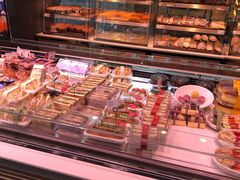 -巴黎贝甜(大宁国际商业广场店)