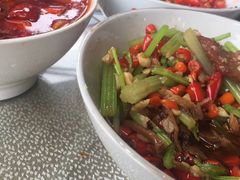 -独一佳老胡湘菜馆(矿山路店)