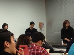 辛老师团队中的AMMY和袁-上海彩妆秀摄影设计有限公司