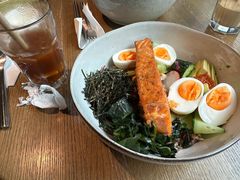 煎三文鱼配野米-Wagas沃歌斯(大学路店)