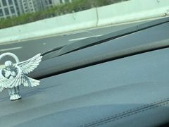 -鲨鱼皮汽车凹陷玻璃修复(静安店)