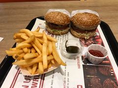 -The Habit Burger Grill 哈比特汉堡(爱琴海店)