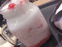草莓鲜牛乳-鲜芋仙(南开大悦城店)