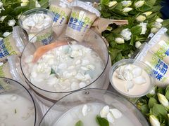 -李与白包子铺(桐梓林店)