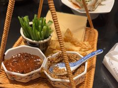 -鲁菜根·泰山菜(泰山店)