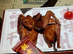 红烧乳鸽-大鸽饭(北京路店)