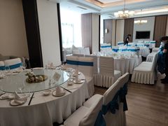 包厢-里宴川菜酒楼(昊祥邻里聚金泉广场店)