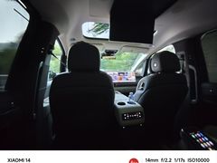 -理想汽车(世纪汇店)