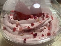 -红宝石·鲜奶小方·海派西点房(金杨店)
