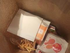 -麦当劳(燕顺路店)