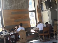 -LENBACH兰巴赫西餐啤酒坊(大连东港店)