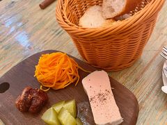 -羽深肉铺 Steak & Wine