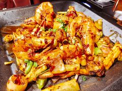 香辣排骨虾-炉小二铜锅牛蛙•川湘菜(三里屯店)