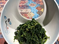 -乡村馕坑肉·烧烤·新疆菜·本地人更爱吃(阿勒泰首店)