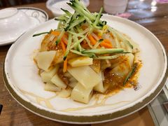 -清真·玛丽亚新疆菜主题餐厅(浙江中路店)
