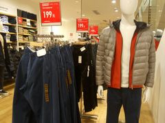 -优衣库(广州恒宝广场店)