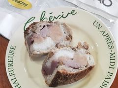 现蒸芋泥椰奶糯米-PAOPAO Bakery&Café(港汇店)