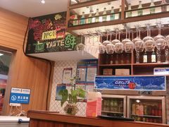 -胡须佬鸡煲四季火锅店(石厦西村直营店)