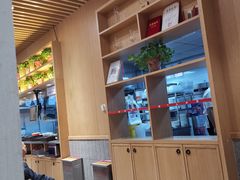 大堂-南城香·饭香串香馄饨香(赵公口店)