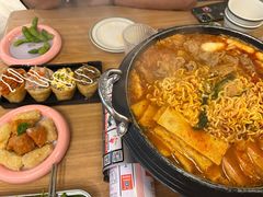 德善家部队锅-WOW LUCKY创意韩料(龙阳广场店)