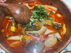 -成都你六姐·牛肉冒菜·麻辣香锅(长泰广场店)