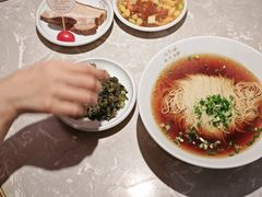 -松鹤面馆·古法焖肉面(观前店)