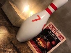 -HIGH FIVE哈福手工汉堡(桂林路店)