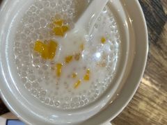 -香山湖家家宴(中山陵店)