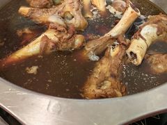 -聚首堂·特色小吃·肘子(什刹海德胜门店)