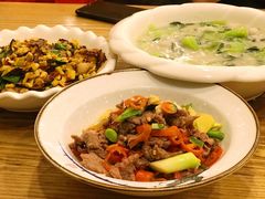 小炒黄牛肉-湘缘道客•湘缘饭店·25年湘菜馆(古墩路店)