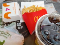 -麦当劳(中山八路店)