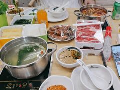 -杨老板·海鲜集市火锅·鲜切牛肉(中防万宝店)