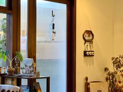 -Café Monson