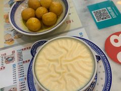 -广信牛奶甜品世家(台东店)