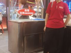 -铁胖子口碑长沙菜·龙虾烧烤(赤岗社区店)