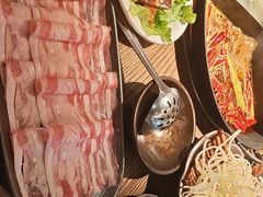-巴卤社老火锅(财富店)