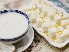 -周大娘牛乳(旧寨古村总店)