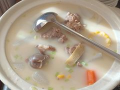 滋补老火靓汤-万龙洲海鲜(大兴绿地缤纷城店)