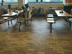 大堂-李先生牛肉面大王(上海站南广场店)