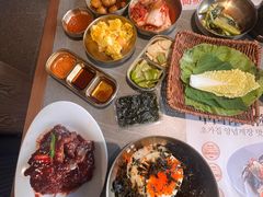 -草家酱蟹炭火烤肉店(珲春南路一店)