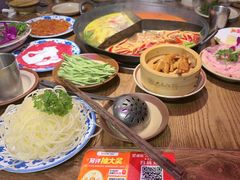 -巴卤社老火锅(财富店)
