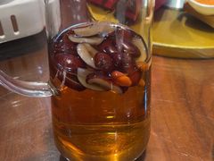 -那家老院子东北菜·饺子·小鸡炖蘑菇(艳华街店)