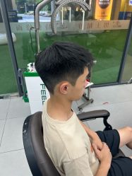 -尤司男士国潮理发馆