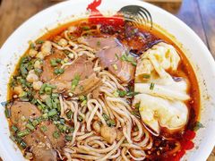 招牌卤肉担担面-十一街幺鸡成都担担面(悠方店)
