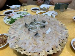 -官塘陈记鱼生·潮汕砂锅粥·牛肉火锅(潮枫路总店)