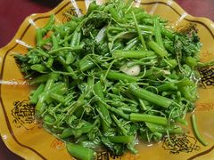 炒瓜尖-段氏永平黄焖鸡