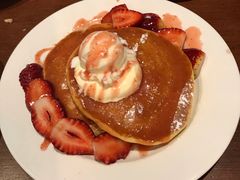 -Pancakes on the rocks(Darling Harbour)