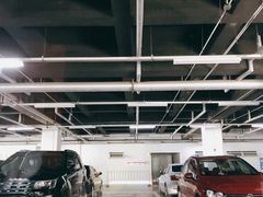 -东方体育中心·停车场