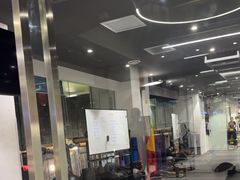 -超鹿运动(达信大厦店)