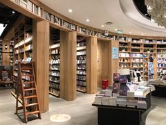 店内环境-覔书店(壹方城店)